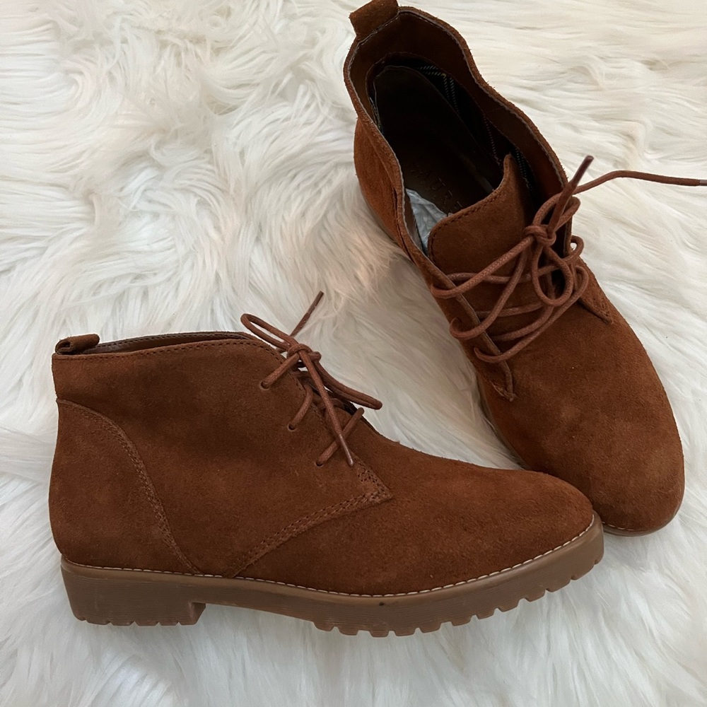 NWT Ralph Lauren Malvasia Ankle Boots size 7 1/2